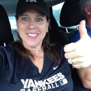 Meet your Posher, Gena